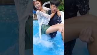 China Water sliders 絶対にいらない体を触りまくるやつ#waterpark #water #美女 #bikini