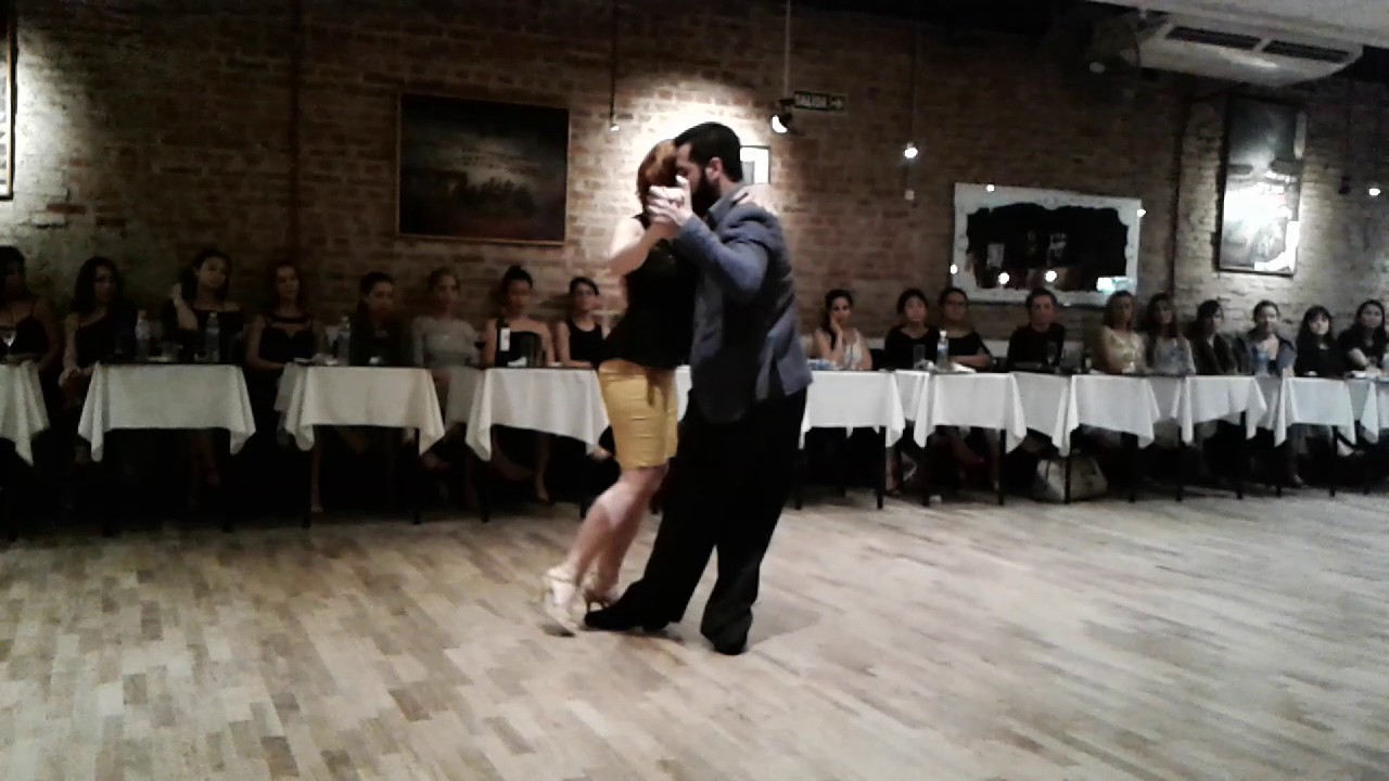 Bailaron Marina Ordoñez & Nicolás Crededio, en la milonga Los Cachirulos. Part.1 - 17/06/17
