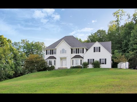 Real Estate Video Tour | 23 Colonial Dr, Goshen, NY 10924 | Orange County, NY