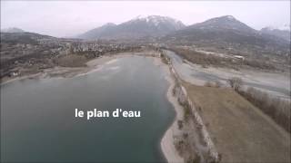 preview picture of video 'Embrun, le plan d'eau par temps gris'