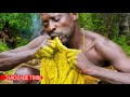 Cooking Unwashed Beef Soup With The Hadzabe Tribe Watch How Wild Men Prepare Lunch In The Bush