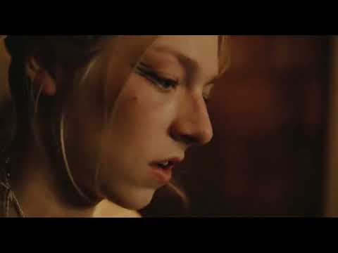 Jules first kiss with Eliot | Euphoria S2