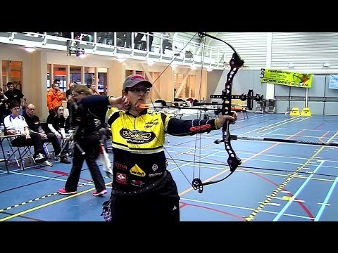 Inge van Caspel v Irina Markovic – compound women gold | 2014 Dutch Indoor Championships