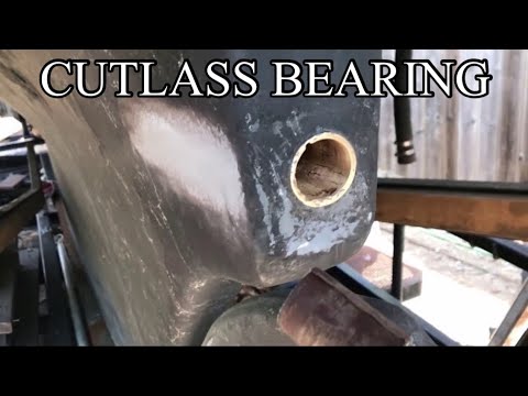 Contessa 26 Refit ep.6 - Stuffing Box Removal and Cutlass Bearing