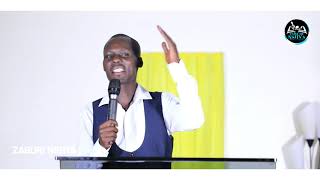 Impamvu abisiraheli bicaga umwana w&#39;intama kuri Pasika bakamena amaraso yawo | MENYA IMPAMVU