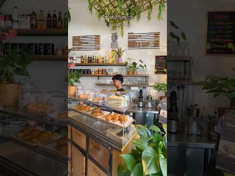 L’ ube Kape#aesthetic and #cute #cafe in Barcelona, Spain #shorts