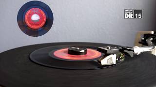 Boogie Wonderland (45 rpm version) - Earth, Wind &amp; Fire