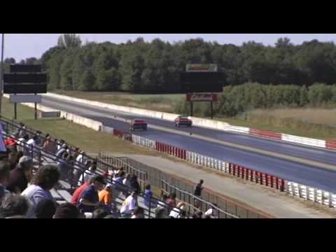 1969 Mustang Mach 1 vs 1967 Chevelle SS