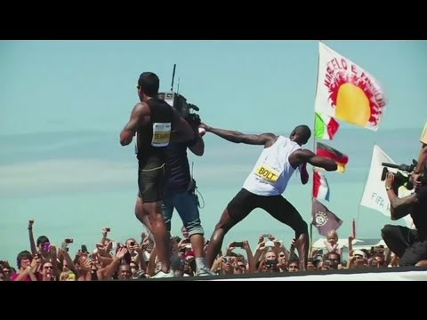 Usain Bolt sprints to victory in Rio de Janeiro