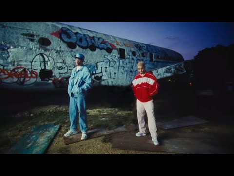 VOLANDO - MORA x BAD BUNNY