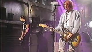 Nirvana - smells like teen spirit - (Live SNL, 1992)