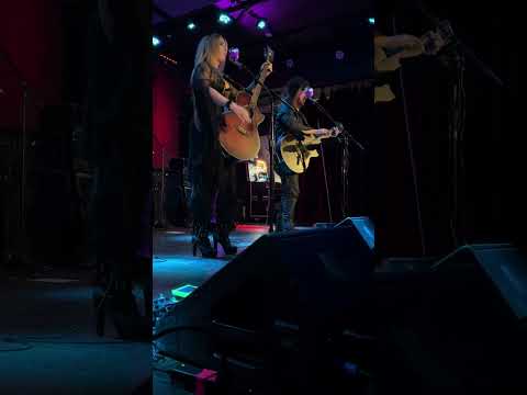 Nikki Stringfield & Patrick Kennison