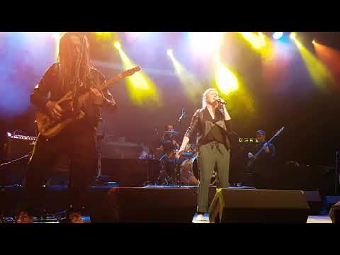 Olga Szomańska & Mrr – Okno Julii