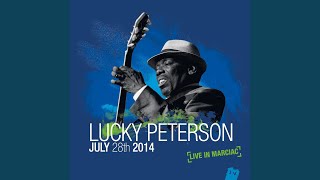 Johnny B. Goode - "encore" (Live)