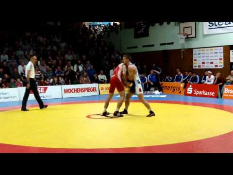 Gr.-röm. 74kg Konstantin Schneider - Ilian Georgiev 3:0 / PS 1:0 1:0 1:0