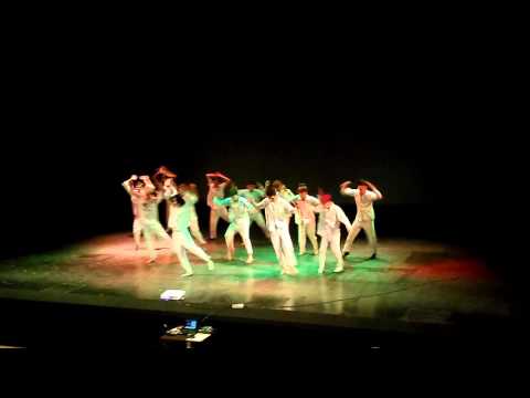 U.K Crew . Cover Seventeen (Mansae & Adore U)