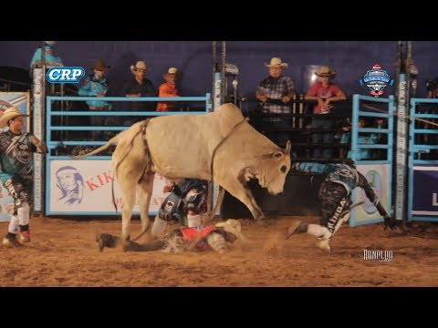 Rodeio de São Pedro do Turvo 2017 - MOMENTO GRINGA'S / SEXTA FEIRA