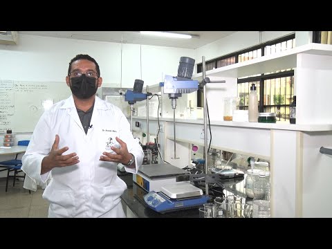 Professor de Engenharia da UFPI transforma óleo de buriti em cera automotiva 09 07 2022
