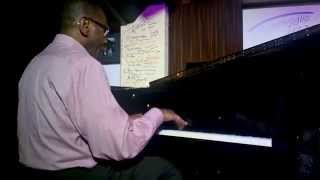 "Round Midnight" - George Cables Piano Solo - Bologna Jazz Festival - Cantina Bentivoglio