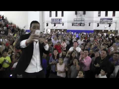 Guelmis Tavarez en la Alavanza. Sexto Encuentro de la RCC de AVA.