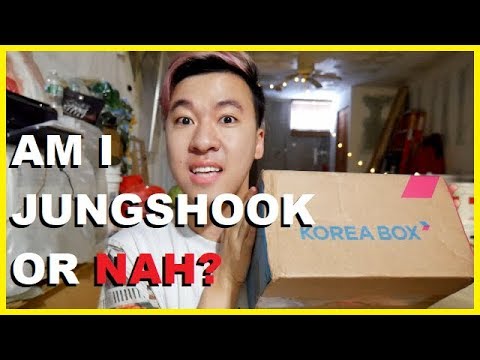 GETTING BTS JUNGKOOK MYSTERY BOX & BTS MERCH GIVEAWAY 2018 [KOREA BOX UNBOXING]