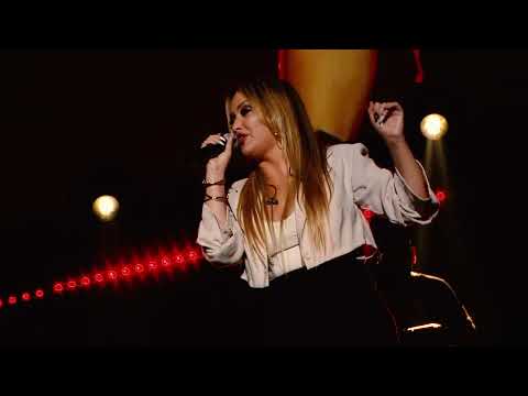 Karina ft Damas Gratis - Muero por ti