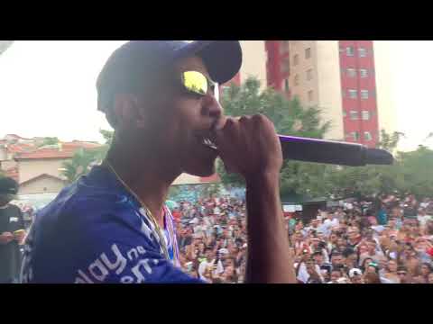 MC V7 - Abandonei a Gabriela / Vila Isabel (Não Grita)