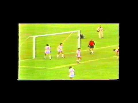 Newcastle KB United Vs Marconi Fairfield Rd 5 1982 David Lowe