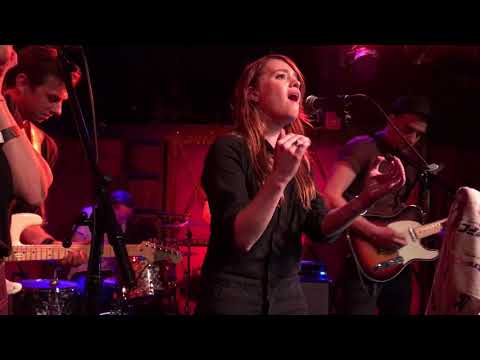 Alexz Johnson - Breathe - Rockwood Music Hall 2017