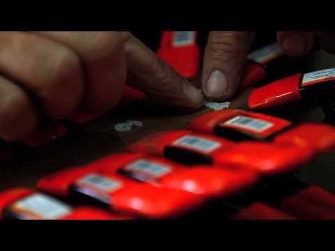 Luthier Jimmy Edmonds