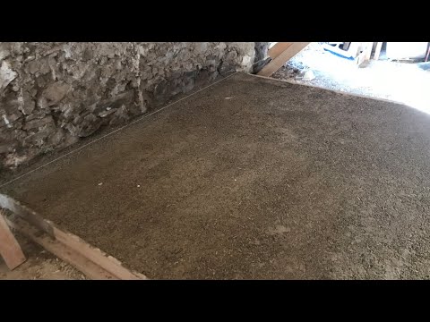 Making a hempcrete floor