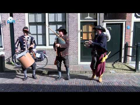 Verrassingsfeest ter gelegenheid van 90e verjaardag Herman van Elteren