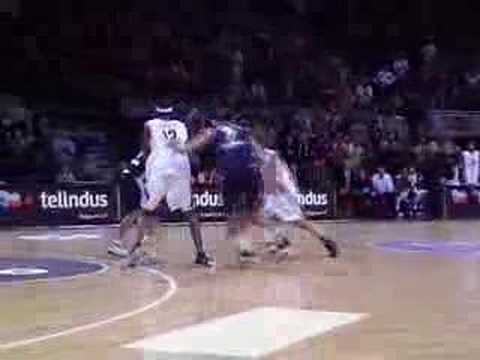 30 08-01-08 Ulebmatch BCO-Bologna - Jerry met het winnende s