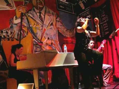 Jacqueline Sigaut, Guillermina Ballent y Javi Díaz Gonzalez "Yuyo verde" (Federico-Expósito)