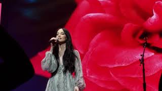 Kacey Musgraves  - You Ain&#39;t Woman Enough (4/1/2019) Nashville,  TN