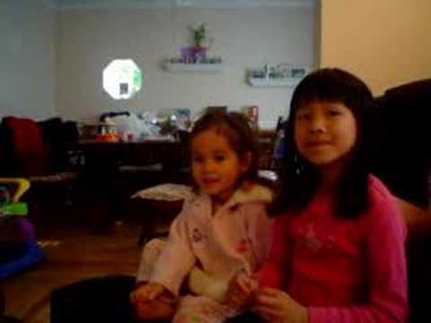 My niece can say cheeseburger but not hamburger (hamgerber)