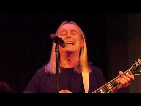 Robin Zander & Robin Taylor Zander – “I Should Have Known Better” - Monk’s, Lake Delton, WI–01/10/20