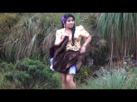 Las Florecitas de Mizque 2012 Pollera colorada