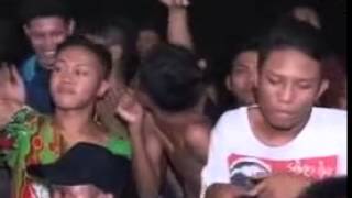 Download lagu Bidadari Kesleo - Savana Dangdut Reggae Live Dukuhan 2015 mp3 Download lagu Bidadari Kesleo - Savana Dangdut Reggae Live Dukuhan 2015 mp3