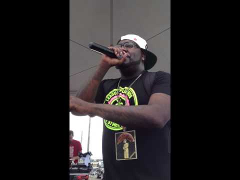 Mistah F.A.B. Freestyles @ Hiero Day 2013