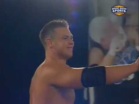 Alex Riley vs. Tyler Reks - FCW TV 7/26/2009