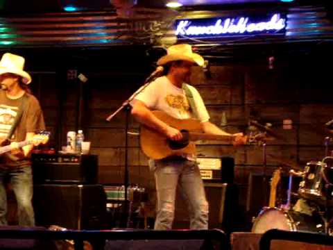 Outlaw Jim and the Whiskey Benders Sissy little love song at Knuckleheads