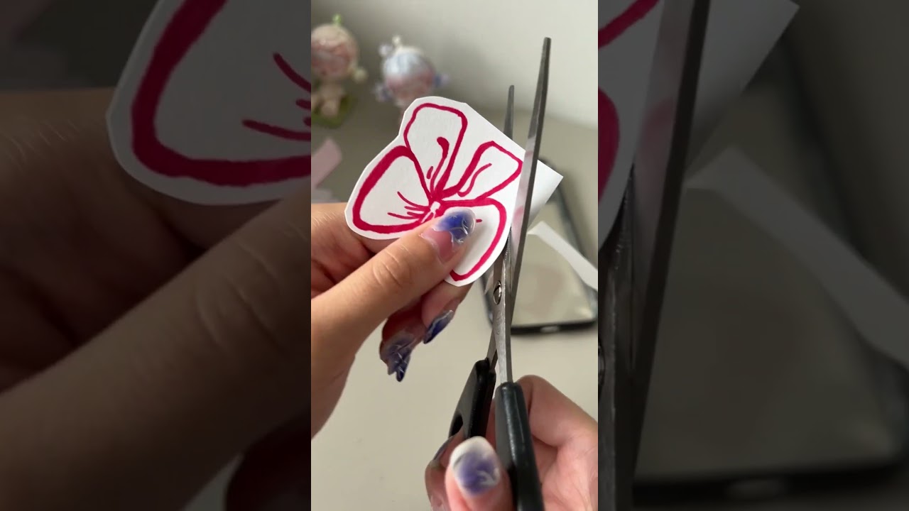 decorating my clear phone case! easy diy collage making, craft night #phonecase #collagewithme