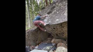 Video thumbnail of Clinging To Circumstances, V6. Telluride