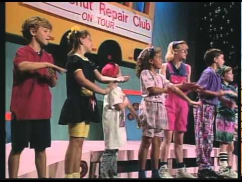 The Bath Song: From "On Tour" DVD on Donutman.com