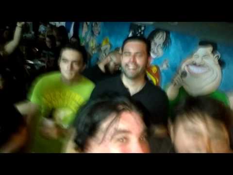 Lótus Negra - Breaking The Law