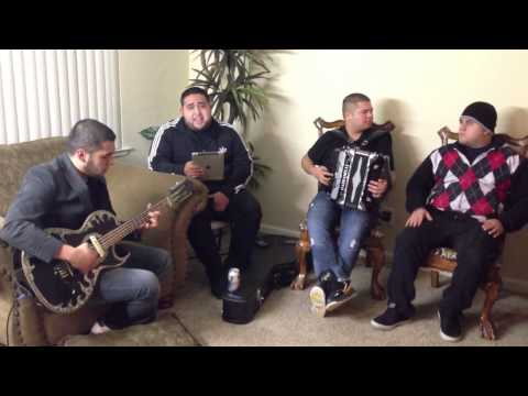 Me Retiro - Edgar Vigil Y Grupo Elite 2013