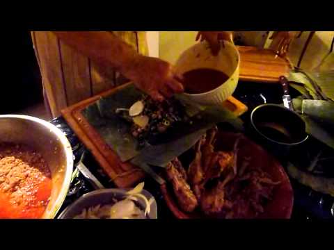 Como Hacer Pasteles para la Navidad - Receta de Ivonne de Abuchaibe--"Cocina de Mama Ivonne"