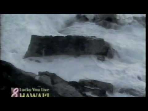 6/11/04 KHNL_Mokulua Islands in Kailua