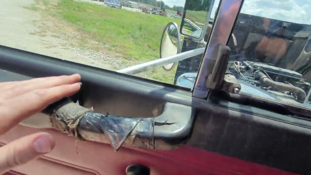 2000 Peterbilt 379 FOR SALE | SEXTON AUCTIONEERS